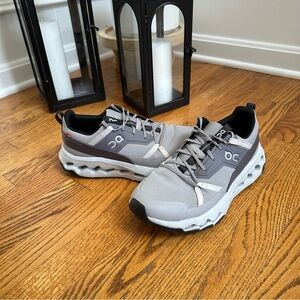 On Running Women’s CloudHorizon Black and Gray Sneakers